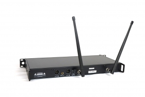RFIntell QL7R/T1-B 720,500-754,000 МГц 2-канальная радиосистема с 2-мя ручными микрофонами в Хабаровском крае